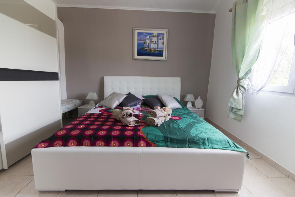 Holiday House Rusticana Sali, Dugi Otok Near Np Kornati Dış mekan fotoğraf