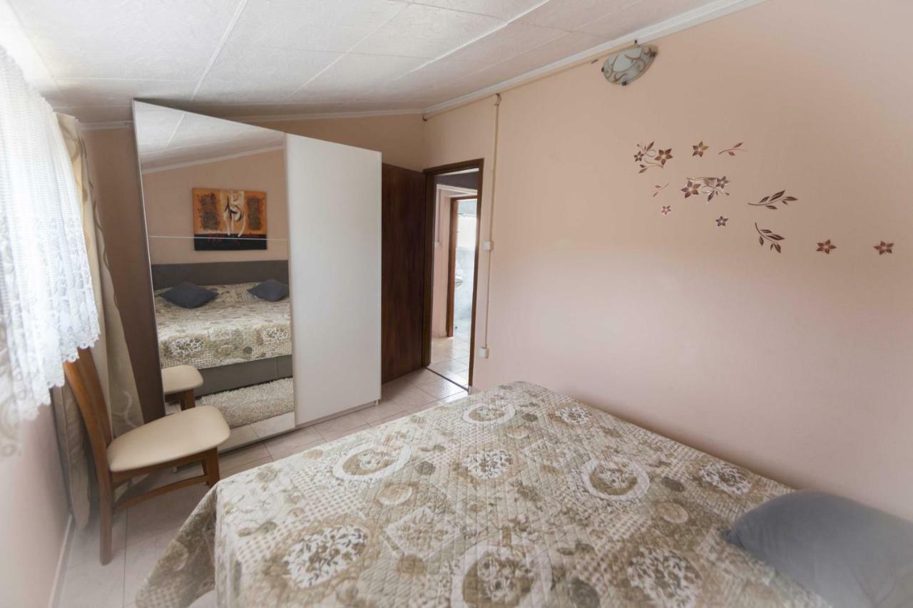 Holiday House Rusticana Sali, Dugi Otok Near Np Kornati Dış mekan fotoğraf